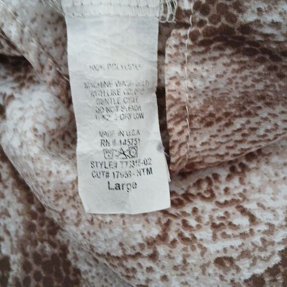 Peach Love  California tan white snakeskin print long sleeve blouse  Sz L NWOT - Picture 7 of 7